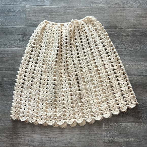 Vintage ivory cream handmade knit crochet skirt boho hippie western est size M